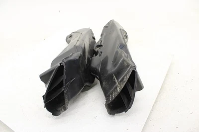 Tubulação de duto de entrada de ar esquerda e direita Suzuki GSXR600 2011-2025 - Imagem 1 de 4