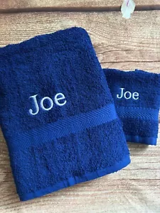Embroidered personalised bath towel and flannel set - Picture 1 of 2