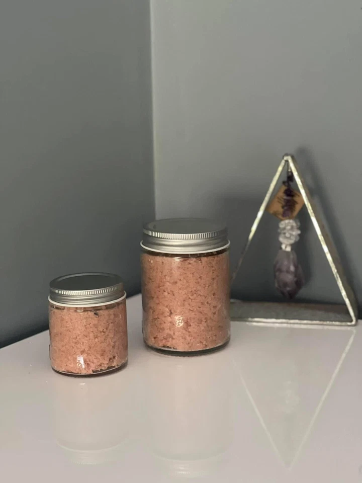 Himalayan Body Scrub - Image 1 of 1