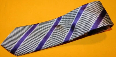 SAKS FIFTH AVENUE BLACK/PURPLE/WHITE STRIPED/HOUNDS TOOTH MOTIF TIE - NECK TIES. - Image 1 of 3