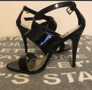 Tacones Steve Madden negros brillantes talla 7 nuevos sin caja - Imagen 1 de 8