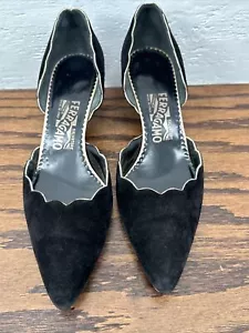 SALVATORE FERRAGAMO Vintage Suede Scalloped Accent Sz.7.5 B Black, Pink - Picture 1 of 10
