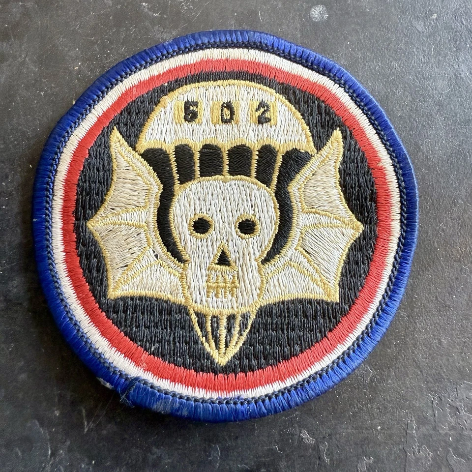 Guerra de Vietnam 502º PIR Parche Aerotransportado Teatro Hecho Foto 1 de 2