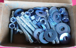 BLUE WEDGE 1/2" x 4-1/4" CONCRETE ANCHORS, UPC 738287518047, TWENTY-THREE (23)  - Picture 1 of 3