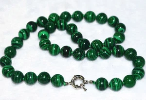 Green Synthetic Malachite 8mm Round Gemstone Beads Necklace 18 Inches - Picture 1 of 6