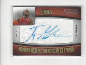 2009-10 Timeless Treasures #124 Taj Gibson RC AUTOGRAPH Bulls /299 