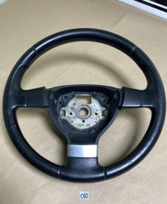 Рулевое колесо водителя Volkswagen EOS 2007-2009 годов выпуска черное кожаное O10 J - Изображение 1 из 4