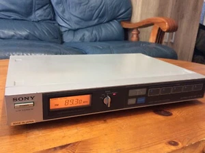 SONY FM STEREO TUNER ST-V30L - Picture 1 of 5