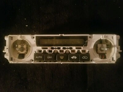 Acura RL 1999-2004 calefacción aire acondicionado control de clima 99 00 01 02 03 04 Foto 1 de 3