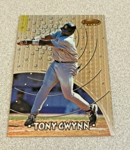 1997 Bowman's Best #29 Tony Gwynn Padres