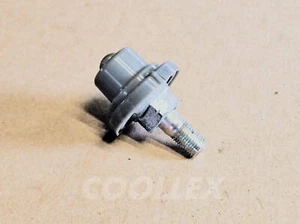 +06-17 Amortiguador de combustible Lexus Is250 23207-31021 OEM usado - Imagen 1 de 5