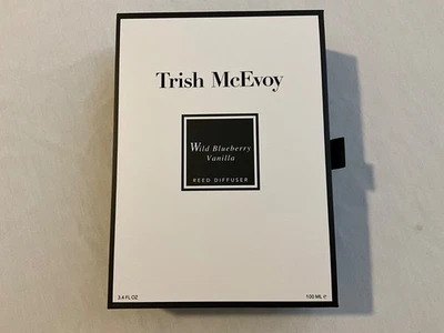 Trish McEvoy - Difusor de caña de vainilla arándano salvaje NUEVO EN CAJA $85 Foto 1 de 3