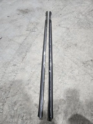 Moldura de ventana de puerta delantera 88-91 Honda Civic CRX L+R clips DX SI EF OEM Foto 1 de 4