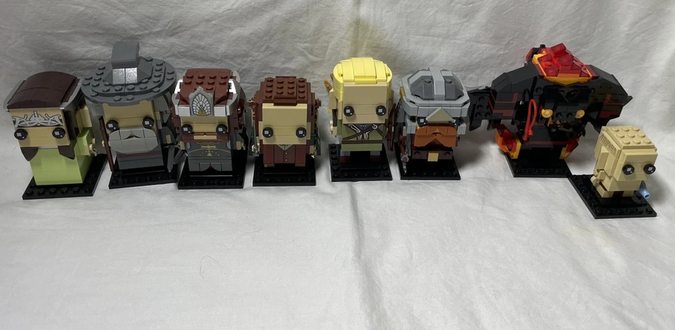 LEGO Señor de los Anillos Lotr Brickheadz Gandalf Frodo Legolas Aragorn Foto 1 de 4