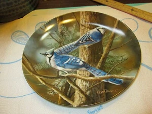  "THE BLUE JAY" / 1985 BRADEX / # 84K41-12.2 / 8 1/2" / SAMMELTELLER  - Bild 1 von 6