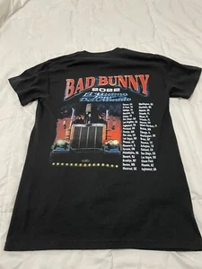 2022 Bad Bunny El Ultimo Tour Del Mundo T Shirt Size Small - Picture 1 of 9