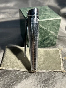 VINTAGE CONSUL SILVER LIGHTER WITH POCKET CLIP -3" LONG - Picture 1 of 5