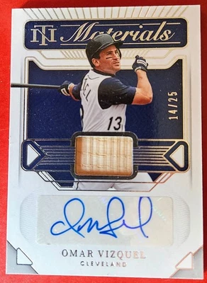 Camiseta deportiva Panini National Treasures Omar Vizquel NT Materials Signatures 2022 automática Foto 1 de 2