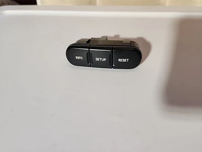 Переключатель сброса информации о настройке приборной панели 2005 2006 Ford F-250 F-350 2L1T-10D996AC3JAG большой - Изображение 1 из 4