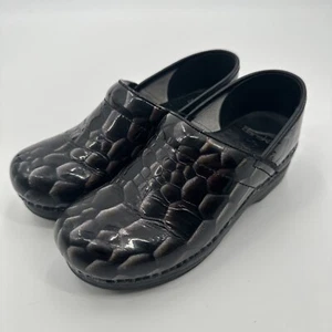 Dansko Animal Print Nurse Comfort Career Clog Shoe Slip On Sz 39 8.5/9 - Picture 1 of 7