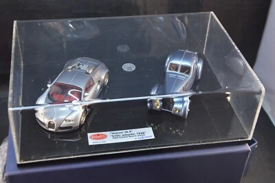 MODELLINI BUGATTI 57SC ATLANTIC + VEYRON STUDY SCALA 1/43 LOOKSMART MODELS - Immagine 1 di 4