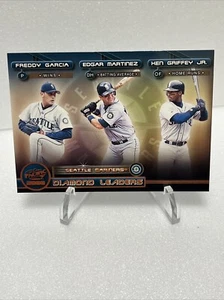 2000 Pacific Diamond Leaders #11 Ken Griffey Jr. Edgar Martinez Freddy Garcia - Picture 1 of 2