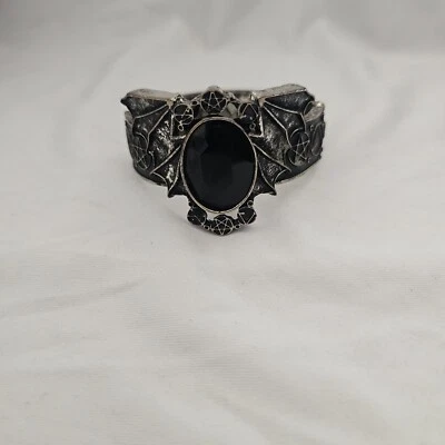 Pulsera estilo gótico Foto 1 de 3