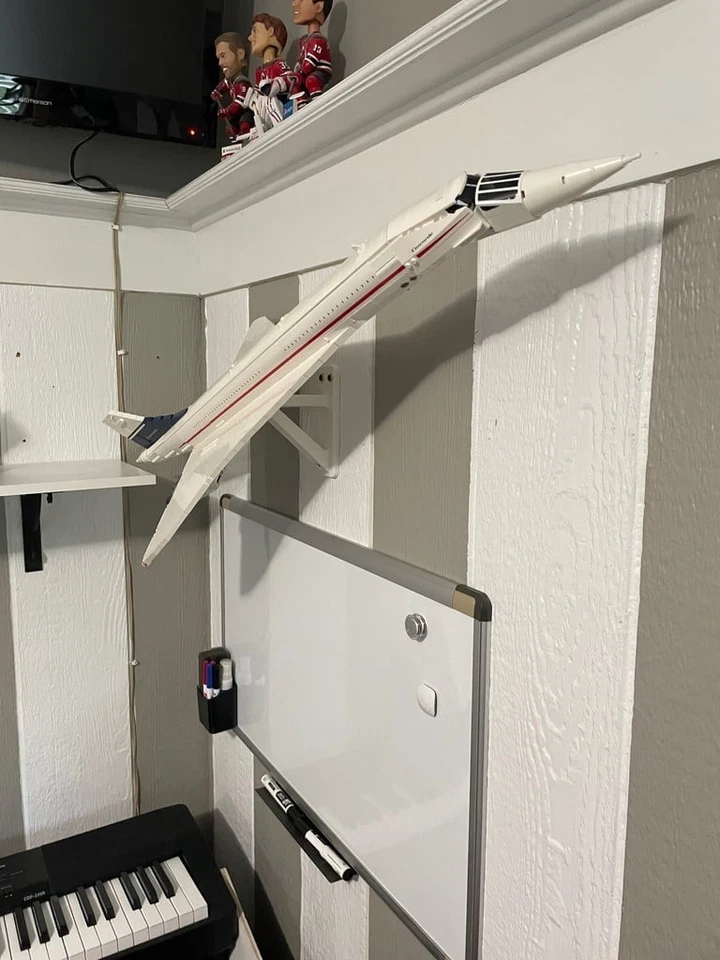 Lego Concorde Pantalla de montaje en pared en ángulo para Lego 10318 Concorde Foto 1 de 4