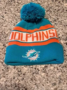 Sombrero de invierno Miami DOLPHINS se ve sin usar - Imagen 1 de 6