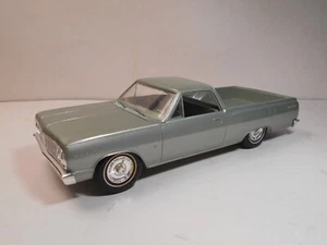 AMT - 1:25 Scale - 1964 - Chevrolet - El Camino - Promo - Green - No Box - Picture 1 of 8
