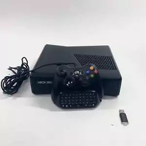 Microsoft Xbox 360 S 3 GB console sistema di gioco nero 1439 - Foto 1 di 9