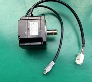 Servomotor Yaskawa usado 1 pieza SGMPH-02AAA21 probado kg~ - Imagen 1 de 2
