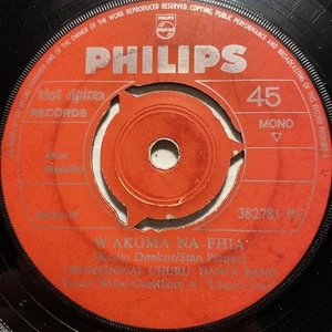 PROFESSIONAL UHURU DANCE BAND African 45 Philips #382781 W'Akoma Na Ehia Go Slow - Foto 1 di 2