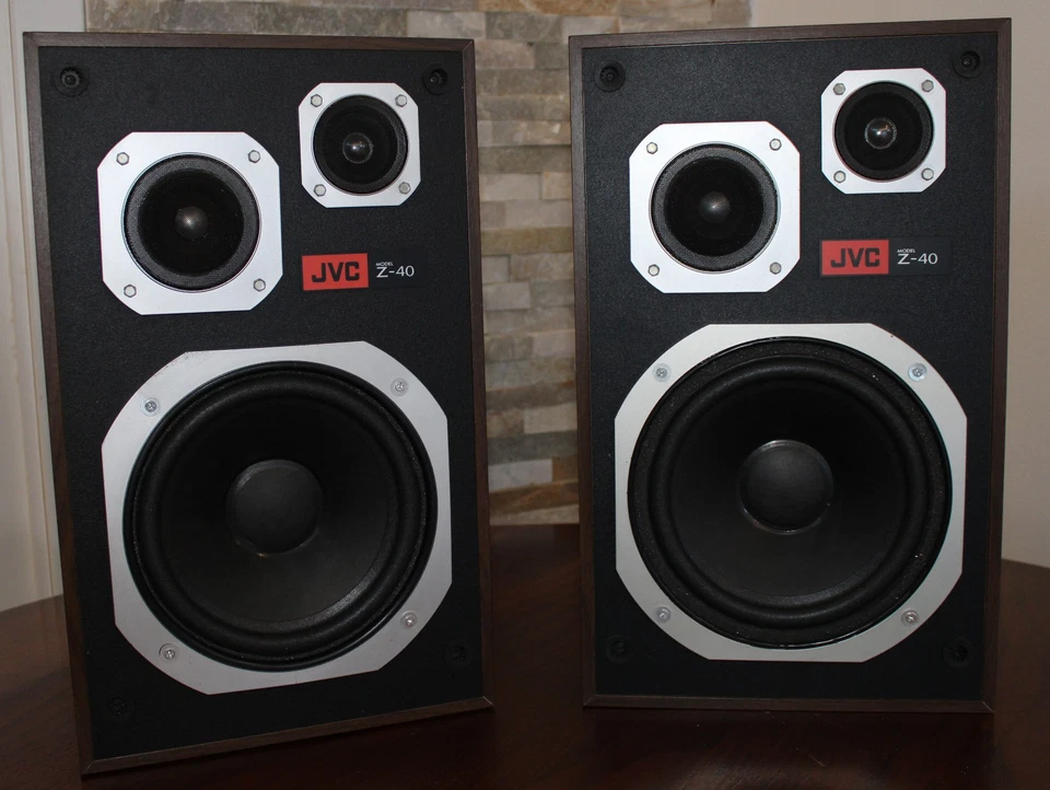 CASSE ACUSTICHE / DIFFUSORI  JVC  Z 40  (SPEDIZIONE GRATUITA) - Immagine 1 di 4