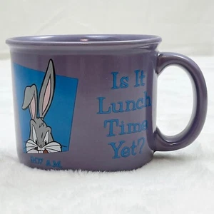 Taza vintage 1997 Warner Bros. Bugs Bunny Is It hora del almuerzo aún 14 oz púrpura - Imagen 1 de 8