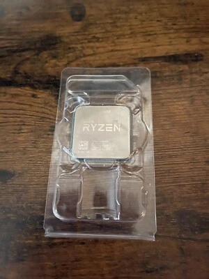 AMD Ryzen 5 2600X Processor (3.6 GHz, 6 Cores, Socket AM4) - YD260XBCAFBOX - Image 1 of 4