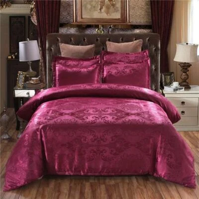 PREMIUM Jacquard Bedding Cover Set - PREMIUM Luxury Duvet Cover And Pillow cases - Image 1 of 4