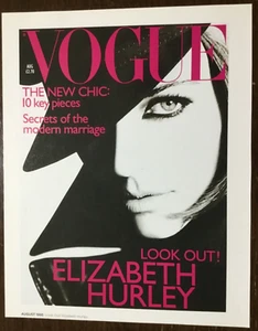 1995 Liz Hurley Vogue Deckblatt/Poster ca. Größe = (8” x 6”) IDEALE 4 RAHMEN - Bild 1 von 15