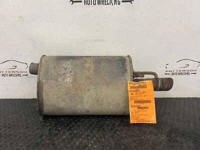 SILENCIADOR ESCAPE TRASERO FORD EXPLORER 16-17 CON PUNTAS CROMADAS Foto 1 de 4