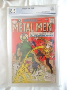 SHOWCASE #38 pgx 8.5 DC METAL MEN APP - Imagen 1 de 1