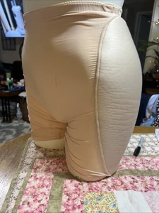 gepolsterter Slip Marke Hüftverstärker Small Bimei - Bild 1 von 6