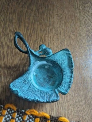 Vela y soporte vintage floral pequeño metal flor Foto 1 de 4