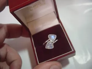 Vintage Solid Silver Ring-superb genuine RAINBOW shimmery moonstone Size n - Picture 1 of 10