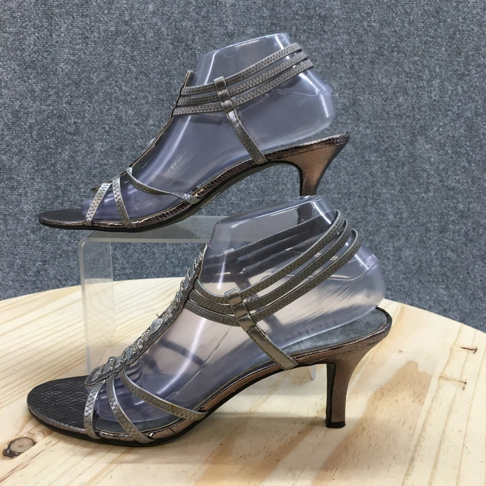 Sandalias Rialto para mujer 9 M El Rio An con tiras plateadas imitación cuero tacón informal Foto 1 de 4