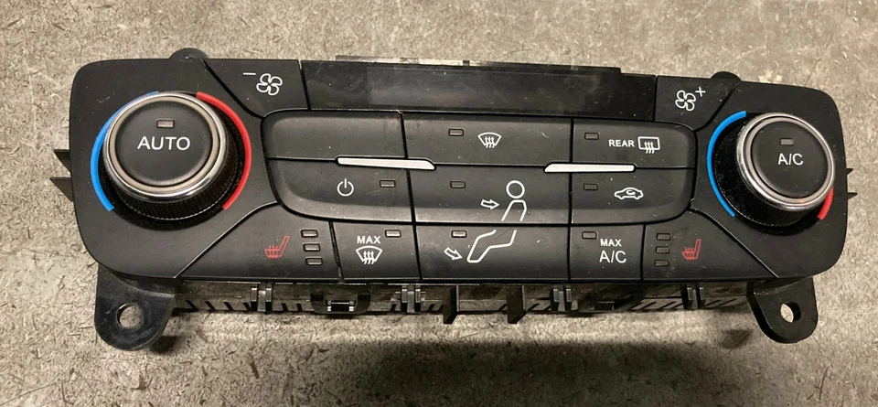 17 18 FORD ESCAPE AIRE ACONDICIONADO CALEFACCIÓN TEMPERATURA CLIMATIZADOR Foto 1 de 1