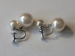 Vintage Crown Trifari Sterling Silver Pearl Clip On Earrings Pair - Picture 1 of 6