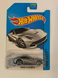 2013 HOT WHEELS HW CITY FERRARI F12 BERLINETTA - SILVER - 31/250 - Picture 1 of 4