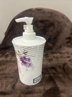Dispensador de loción lavandas Croscill Home Fashions Foto 1 de 4
