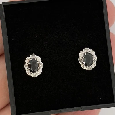 9ct Yellow Gold Sapphire & Diamond Cluster Stud Earrings - Image 1 of 4