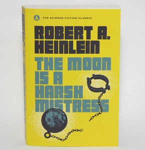 MOON IS A HARSH MISTRESS by Robert A. Heinlein - Penguin 2018 TPB HUGO Award SF - Imagen 1 de 5